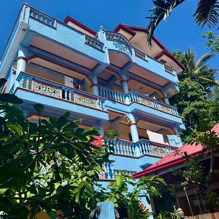Ocean Breeze Inn Manoc-Manoc エクステリア 写真