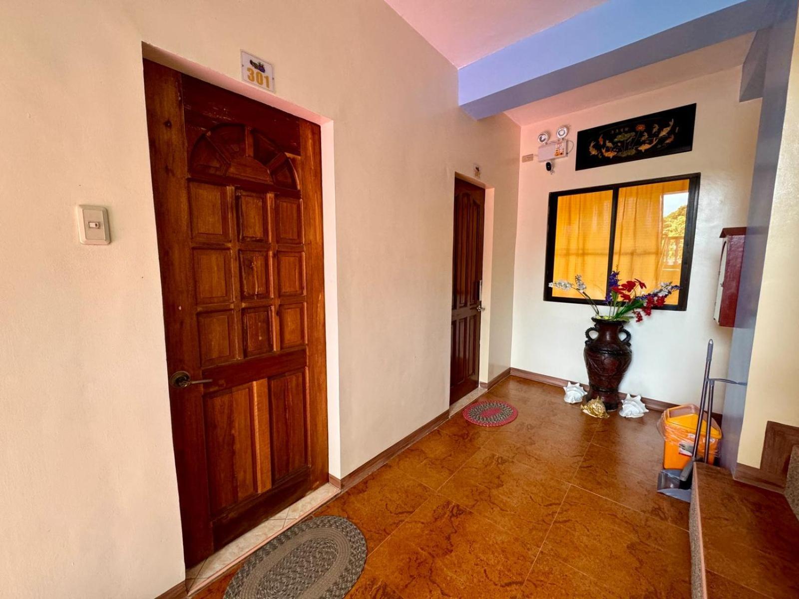Ocean Breeze Inn Manoc-Manoc 部屋 写真