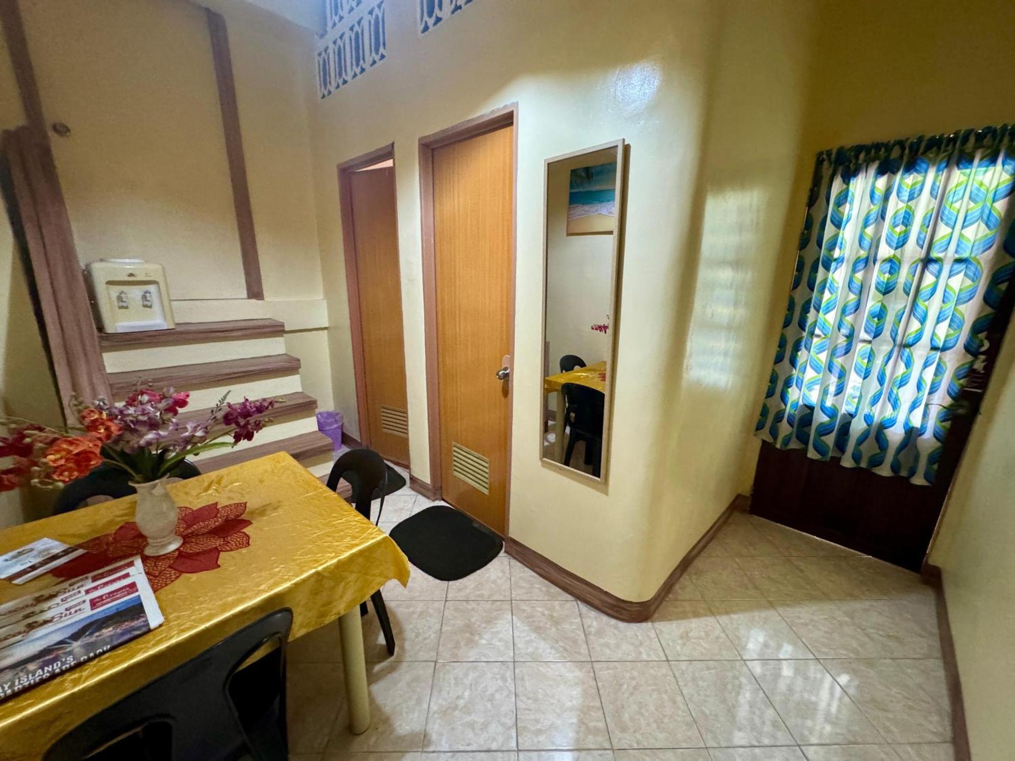 Ocean Breeze Inn Manoc-Manoc 部屋 写真