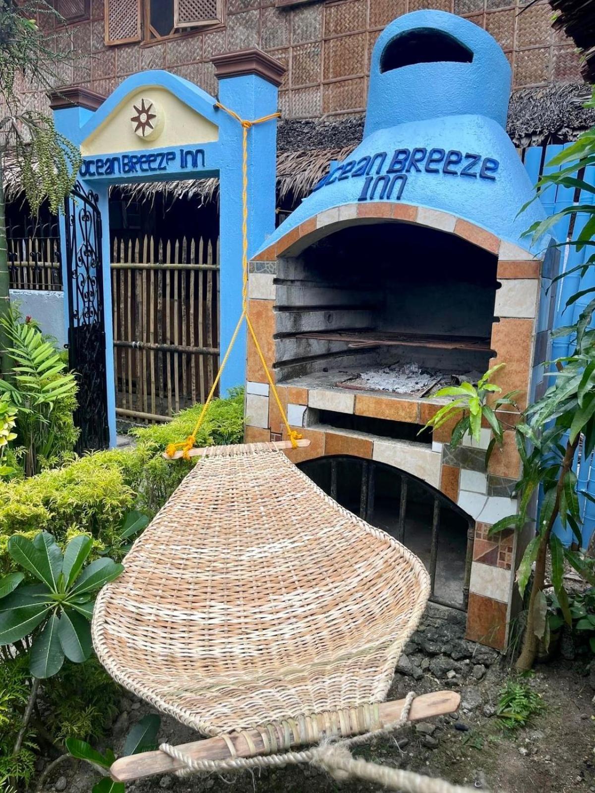 Ocean Breeze Inn Manoc-Manoc エクステリア 写真