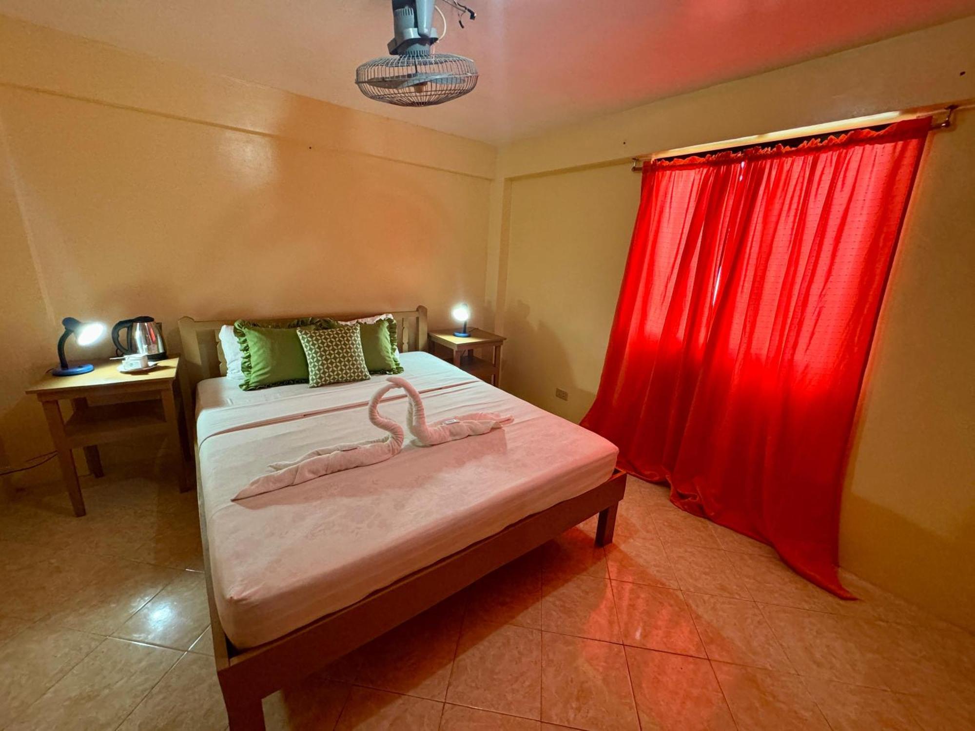 Ocean Breeze Inn Manoc-Manoc 部屋 写真