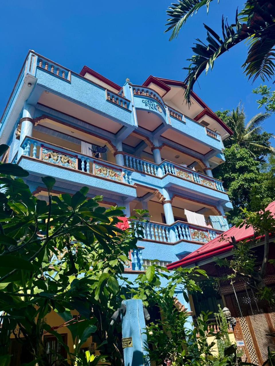 Ocean Breeze Inn Manoc-Manoc エクステリア 写真